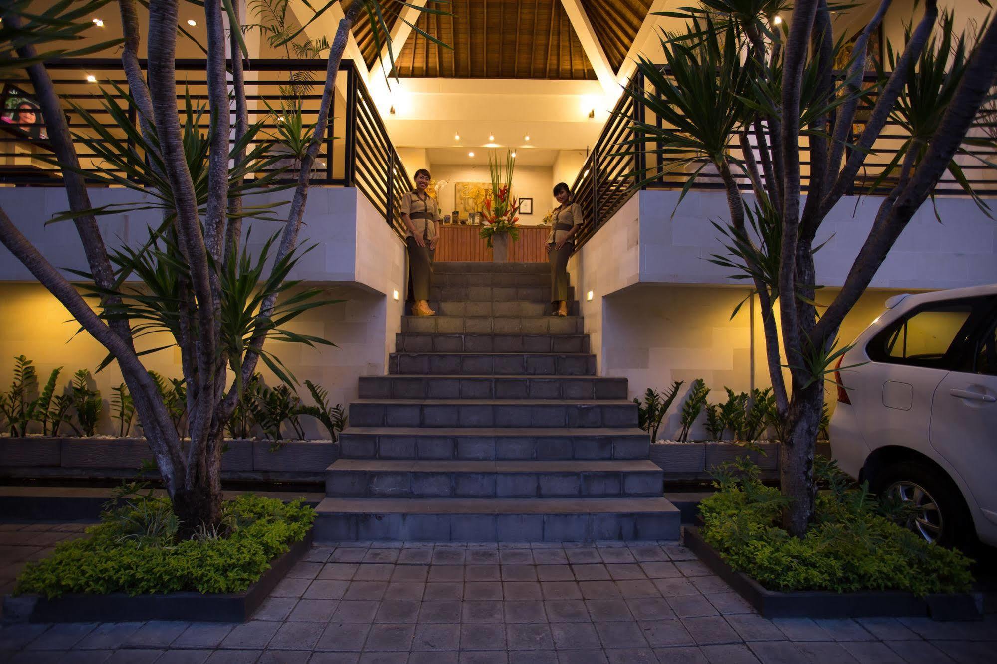 Sandi Agung Villa Семіньяк Екстер'єр фото